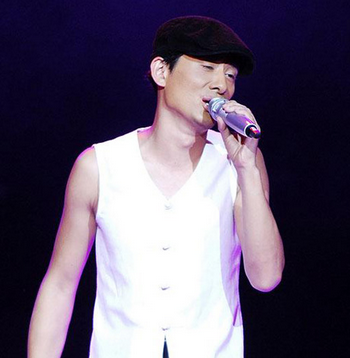 通过《星光大道》一夜成名的草根歌手阿宝,为什么突然就销声匿迹了?_百... 通过《星光大道》一夜成名的草根歌手阿宝,为什么突然就销声匿迹了?_百...