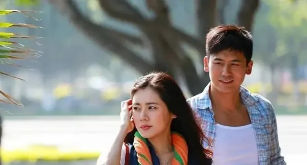 秋瓷炫跪求嫁于晓光,父母不出席婚礼,自言:愿做中国好媳妇,今近况如何? 秋瓷炫跪求嫁于晓光,父母不出席婚礼,自言:愿做中国好媳妇,今近况如何?