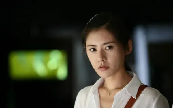 秋瓷炫跪求嫁于晓光,父母不出席婚礼,自言:愿做中国好媳妇,今近况如何? 秋瓷炫跪求嫁于晓光,父母不出席婚礼,自言:愿做中国好媳妇,今近况如何?